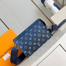 LV Clutch Bags